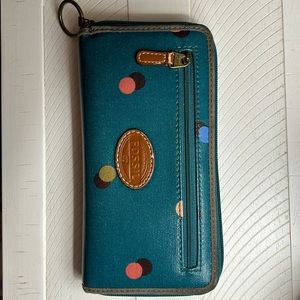 Leather Fossil wallet